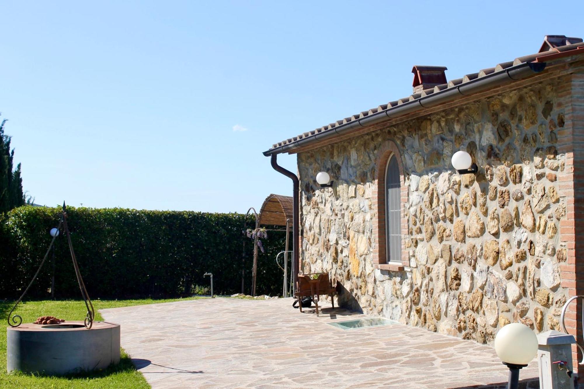 Agriturismo Suite Del Conte San Vincenzo Luaran gambar