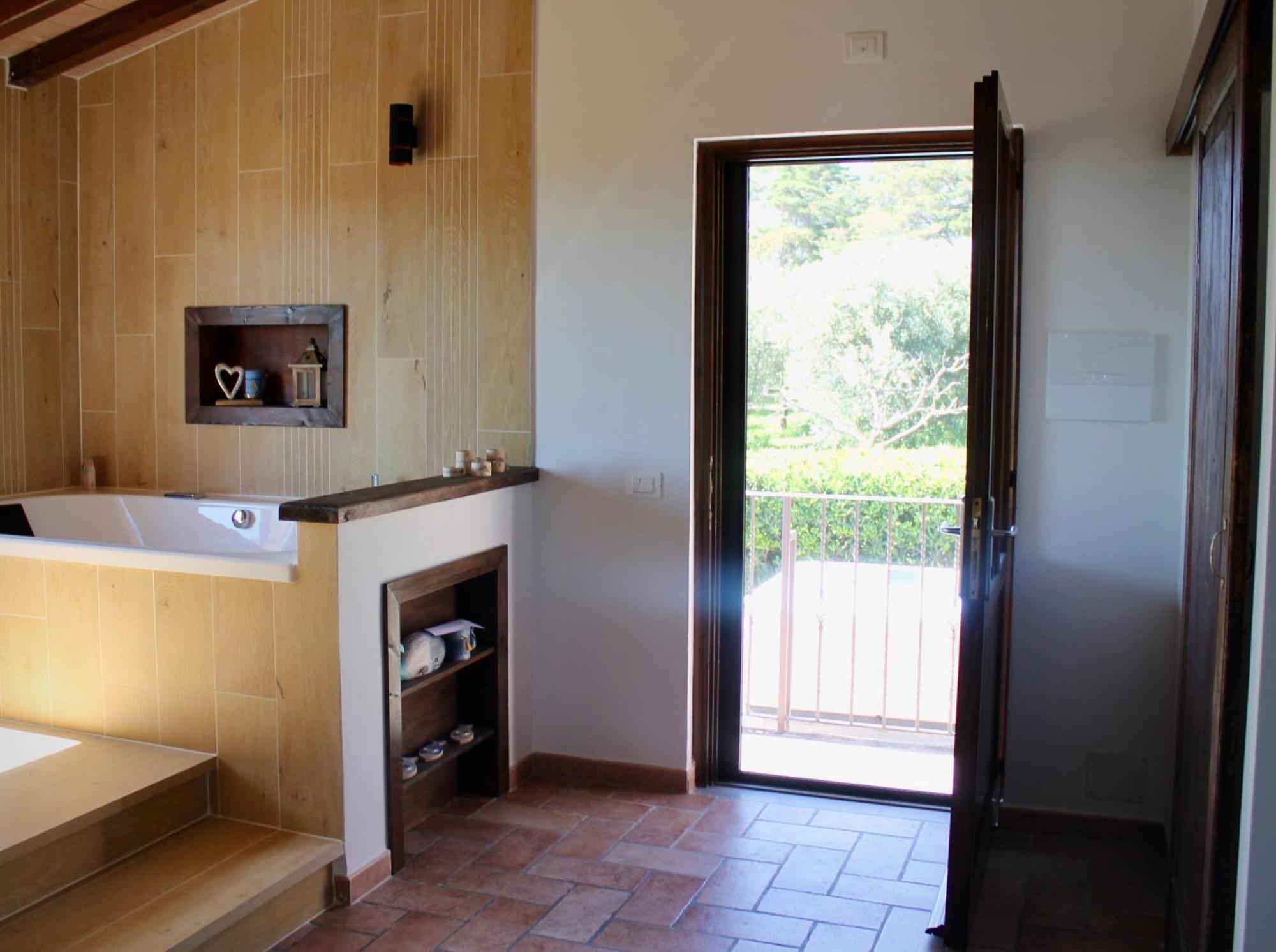 Agriturismo Suite Del Conte San Vincenzo Bilik gambar