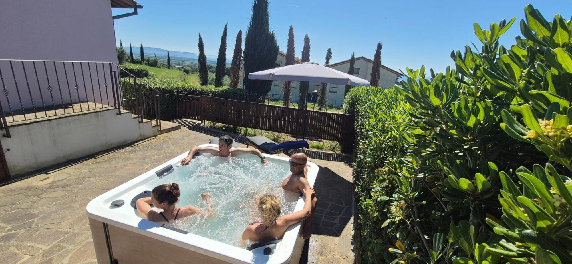 Agriturismo Suite Del Conte San Vincenzo Luaran gambar